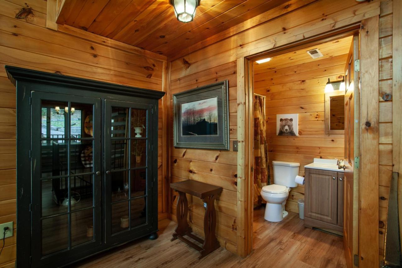 Bear Crossing Mtn View Game Room Gatlinburg Exterior photo