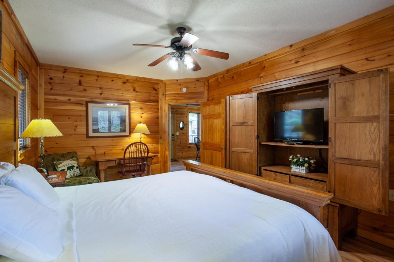Bear Crossing Mtn View Game Room Gatlinburg Exterior photo