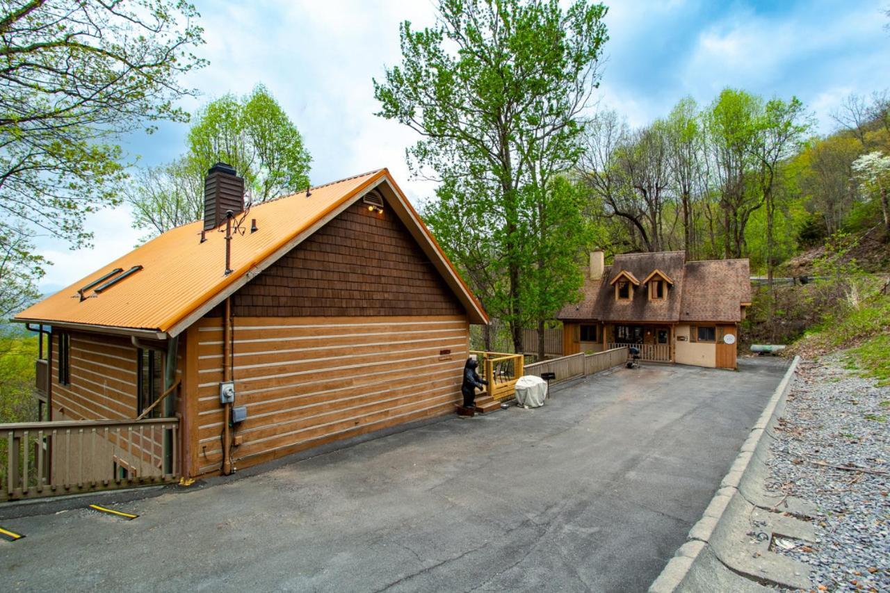 Bear Crossing Mtn View Game Room Gatlinburg Exterior photo