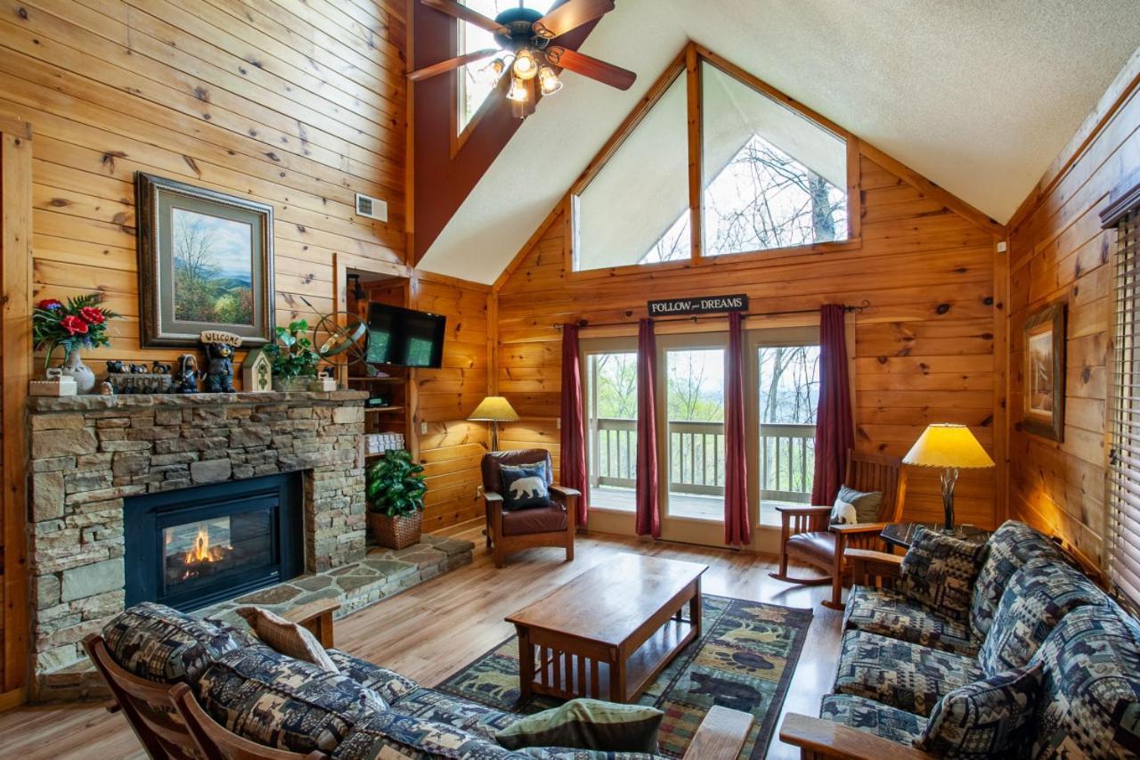 Bear Crossing Mtn View Game Room Gatlinburg Exterior photo